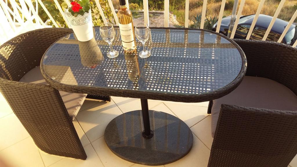 Apartments Dubravka พิสัก ภายนอก รูปภาพ