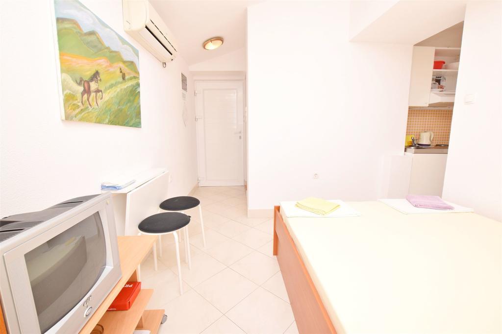 Apartments Dubravka พิสัก ภายนอก รูปภาพ