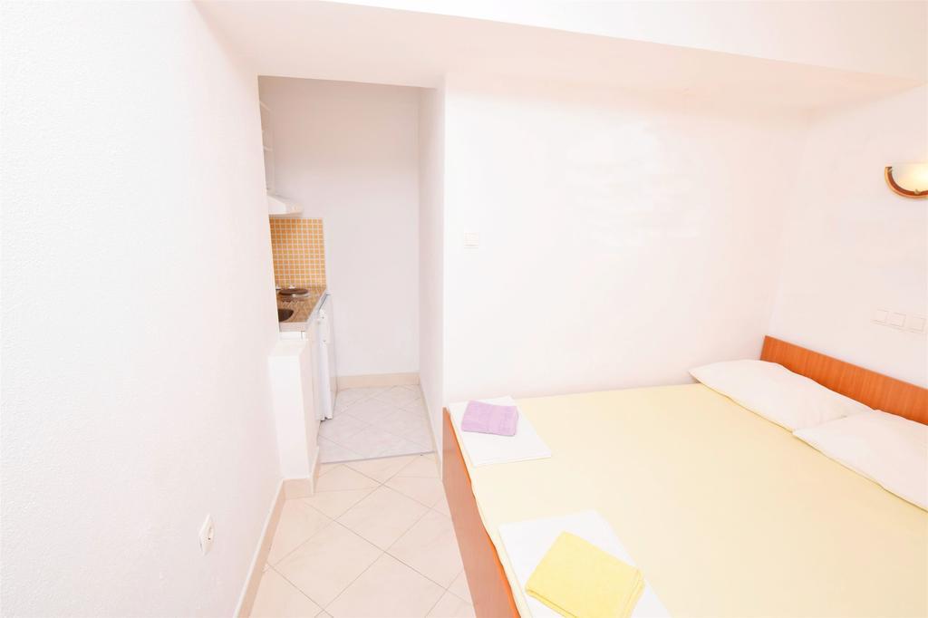 Apartments Dubravka พิสัก ภายนอก รูปภาพ