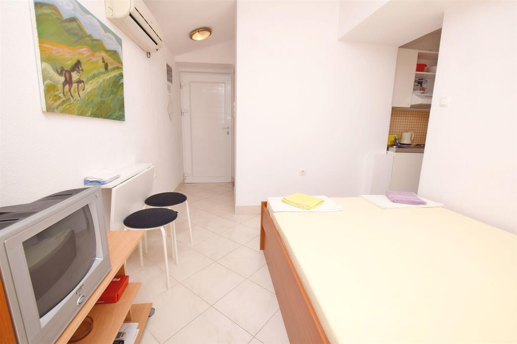 Apartments Dubravka พิสัก ภายนอก รูปภาพ